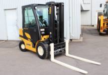 R0927 Yale GLP30VX