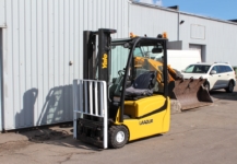 R421 Yale ERP16VT