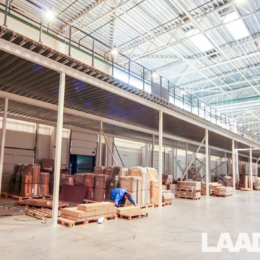 laadur-musu-darbi-plaukti-04-03