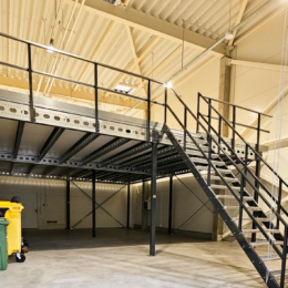 laadur-musu-darbi-plaukti-04-24