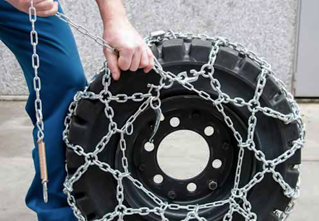 products.components.tyres.snow-chains.gallery-(snow chains)-03