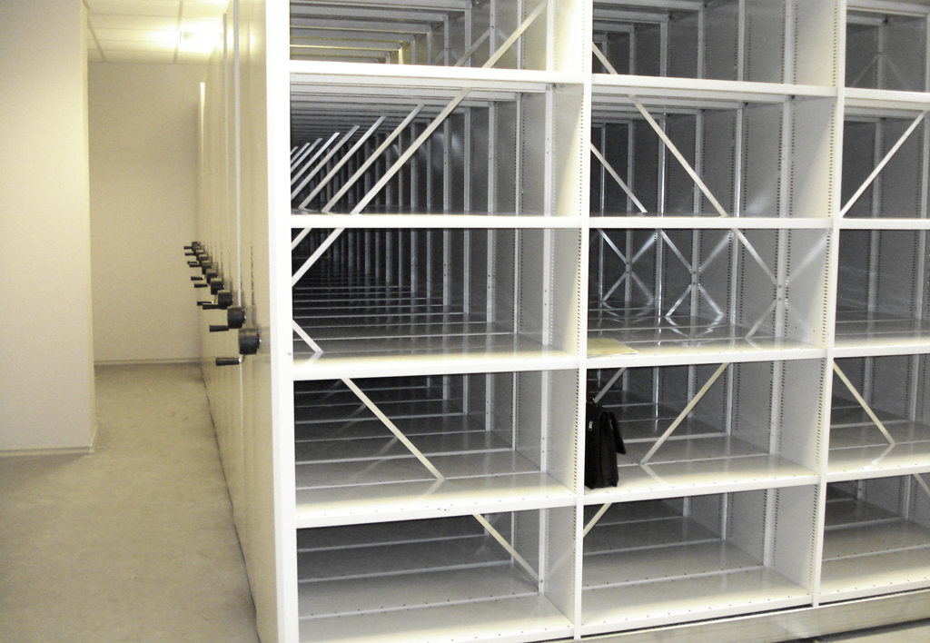 products.shelves.frame-shelf.gallery-(kasten)-01